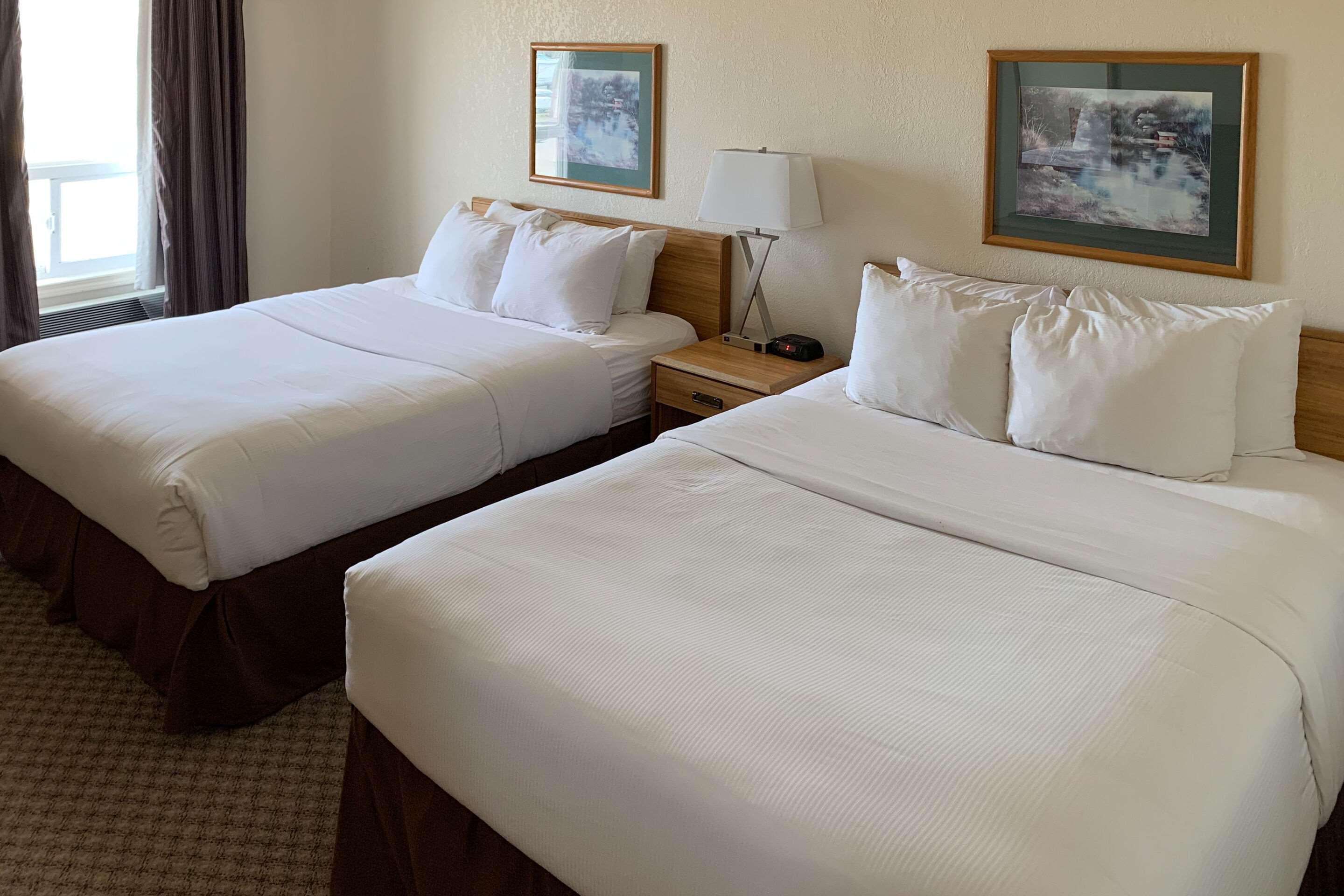 Rodeway Inn Алтуна Экстерьер фото