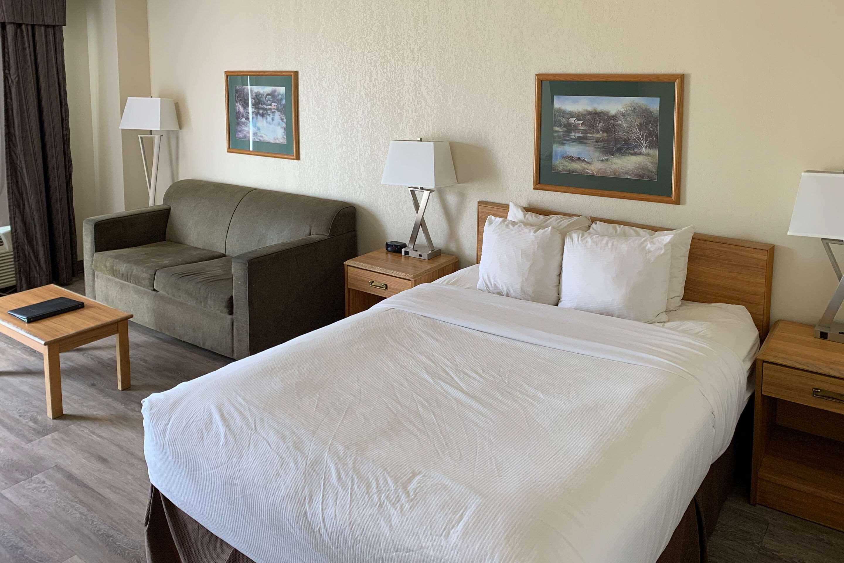 Rodeway Inn Алтуна Экстерьер фото