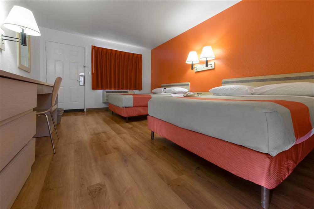 Rodeway Inn Алтуна Номер фото